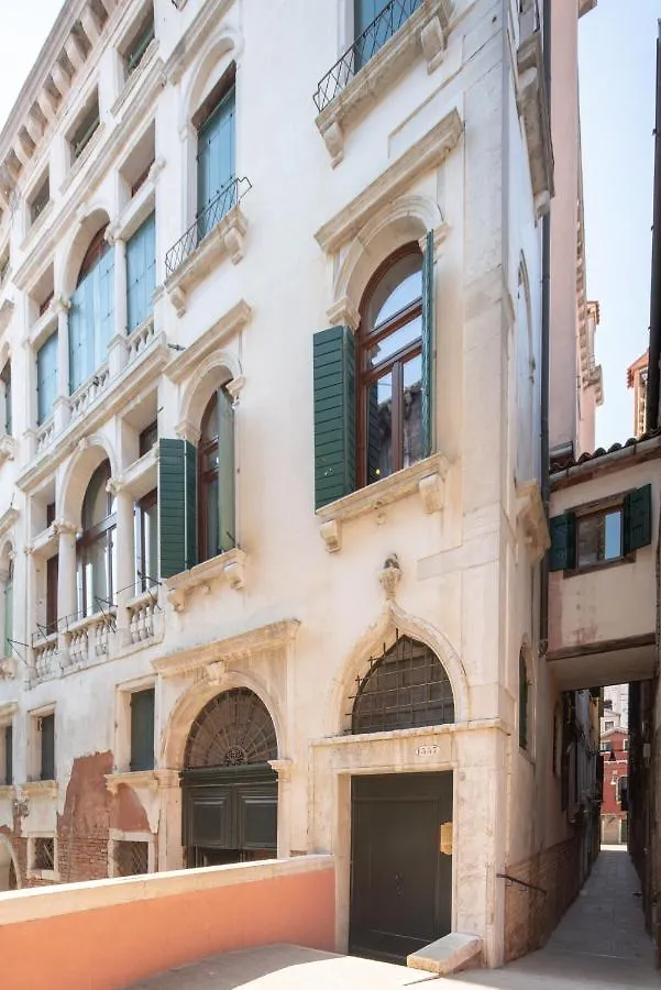Apartment Sisila Βενετία