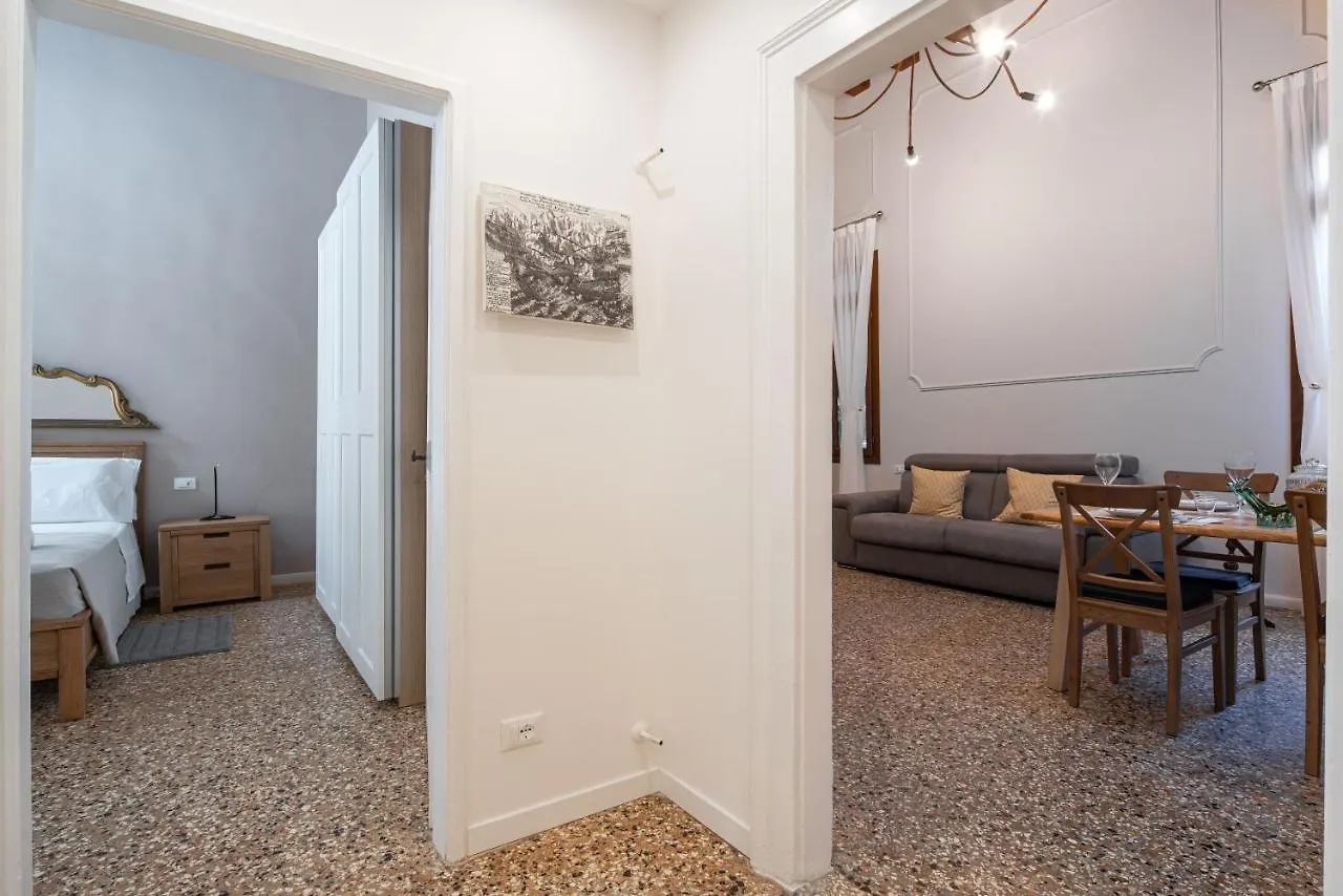 Apartment Sisila Venice