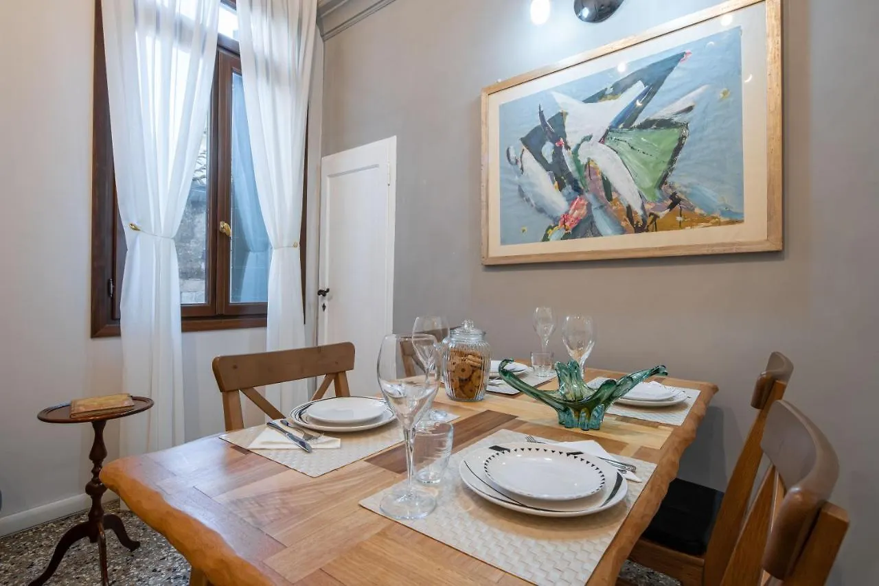 Apartment Sisila Venice